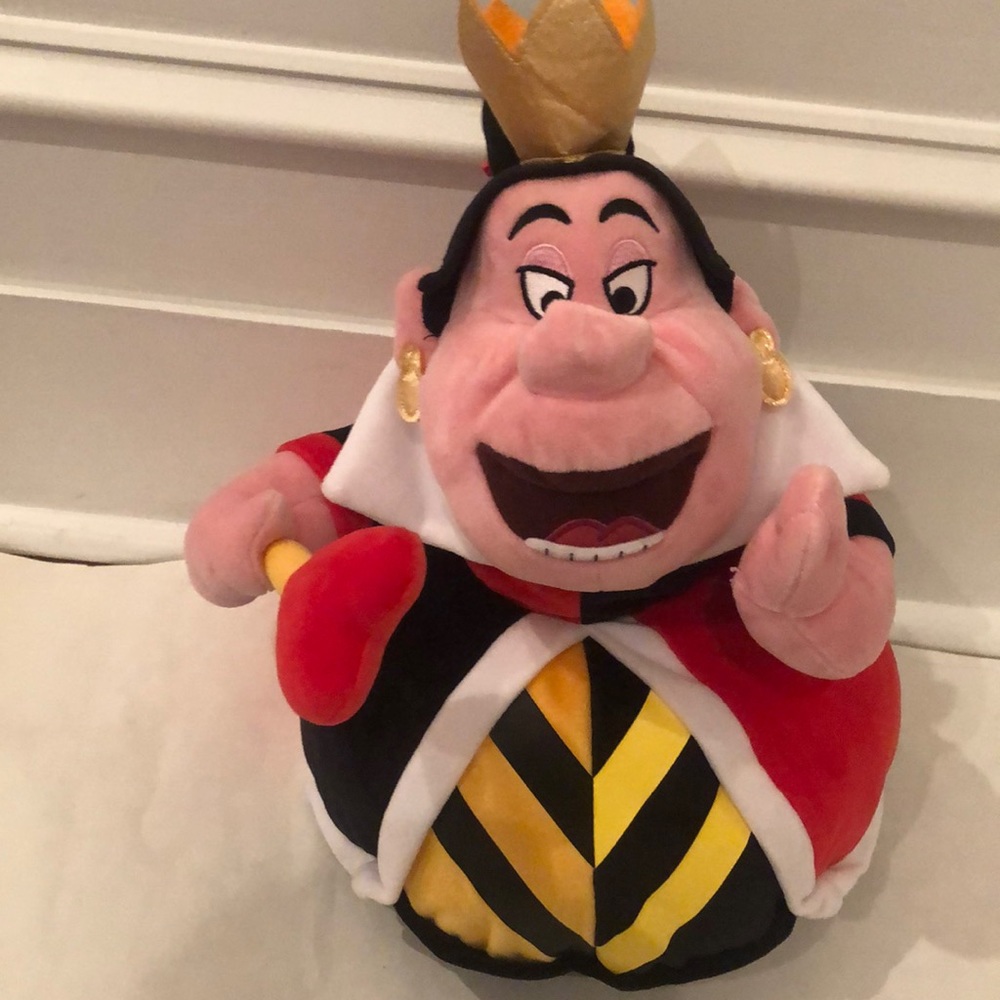 Disney Queen of Hearts Plush Pink Red Black Yellow Gold